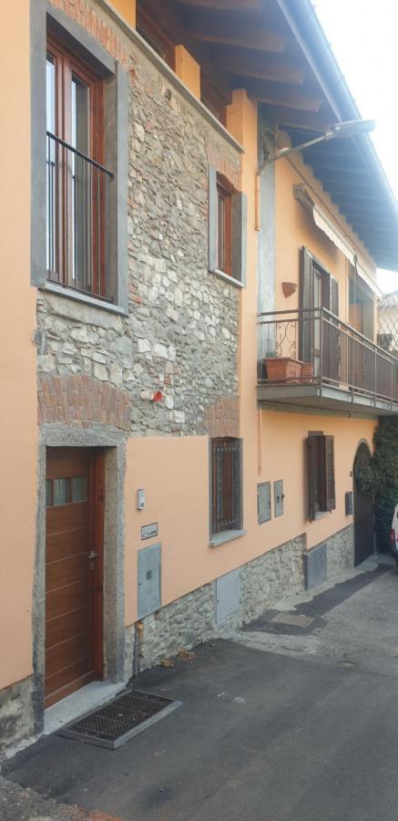 Casa Del Lago Travedona Kültér fotó