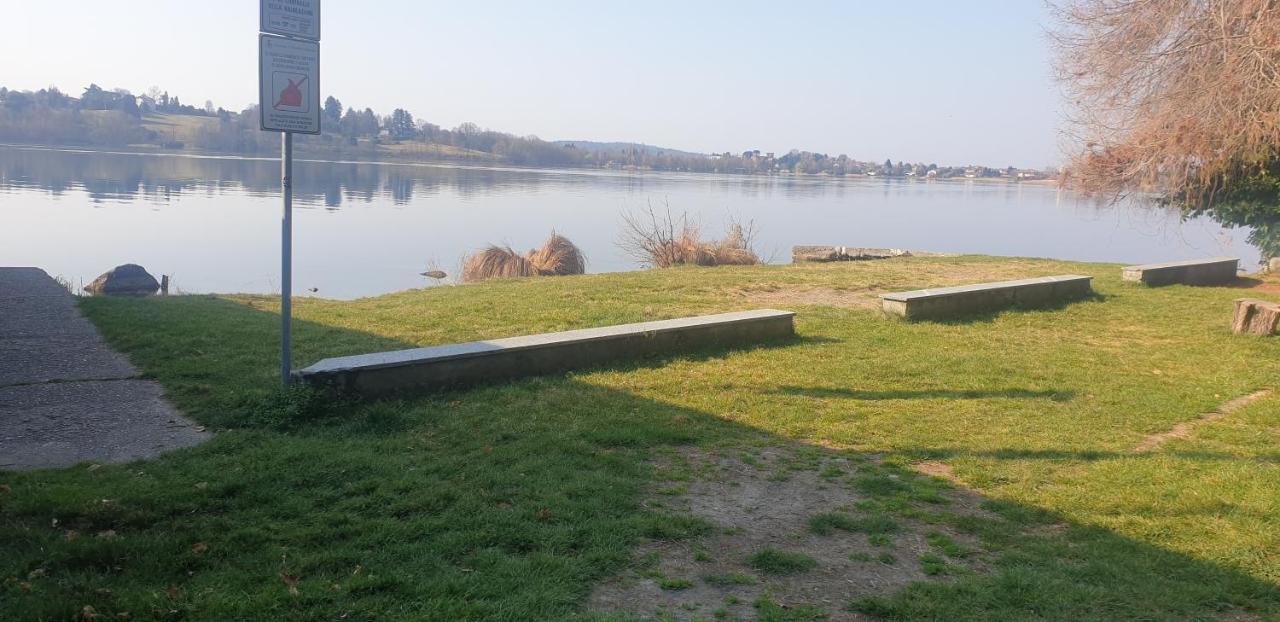 Casa Del Lago Travedona Kültér fotó